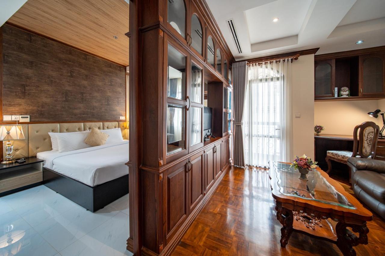 Lcs Hotel & Apartment Phnom Penh Exteriör bild