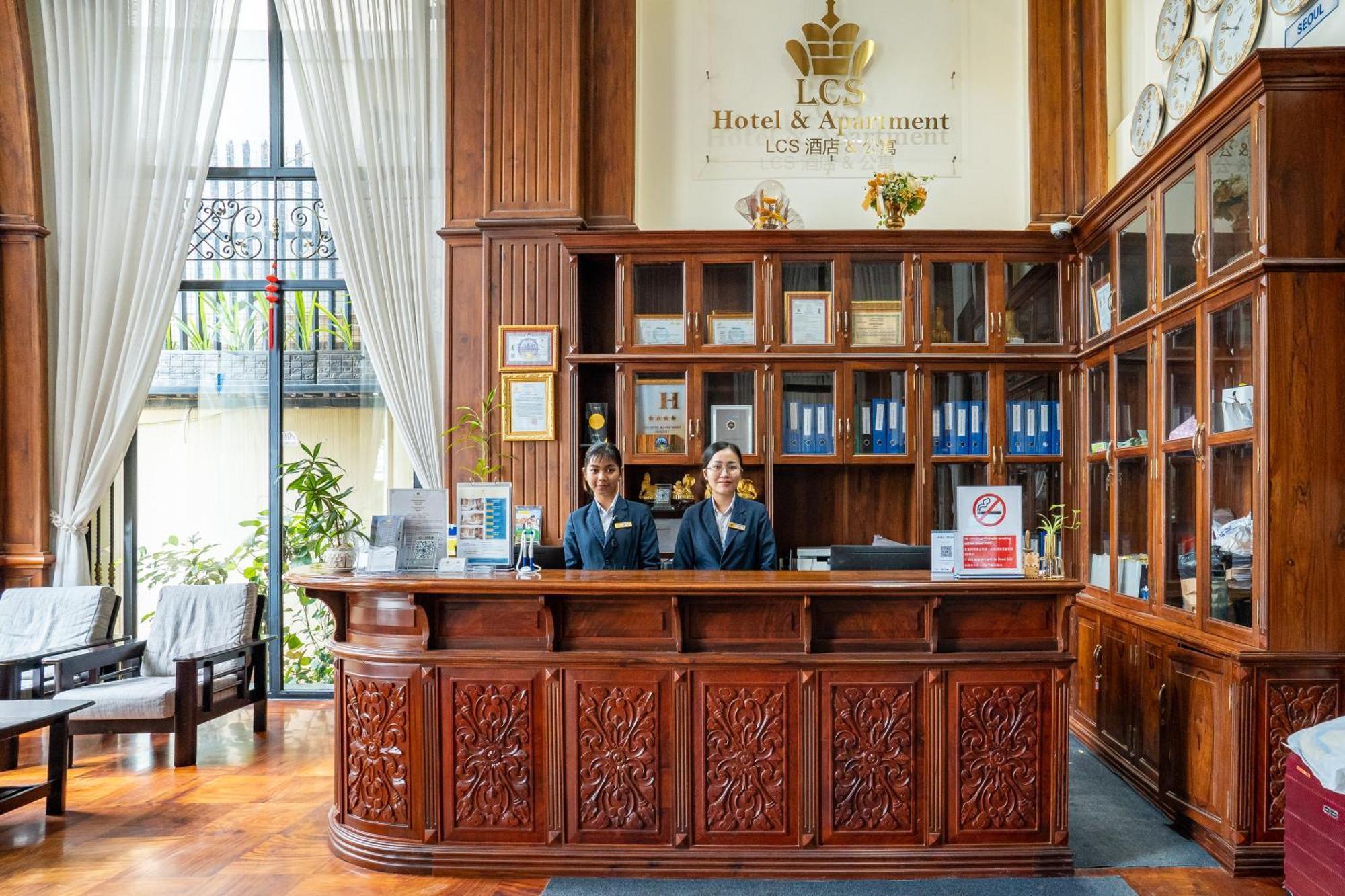 Lcs Hotel & Apartment Phnom Penh Exteriör bild