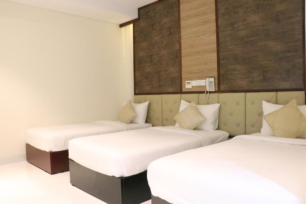 Lcs Hotel & Apartment Phnom Penh Exteriör bild